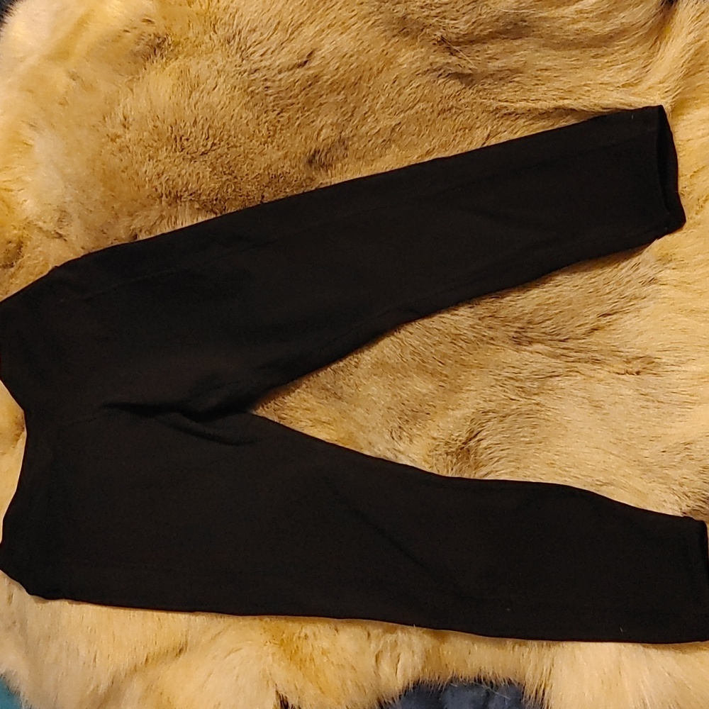 3/$40 Sunzel Leggings